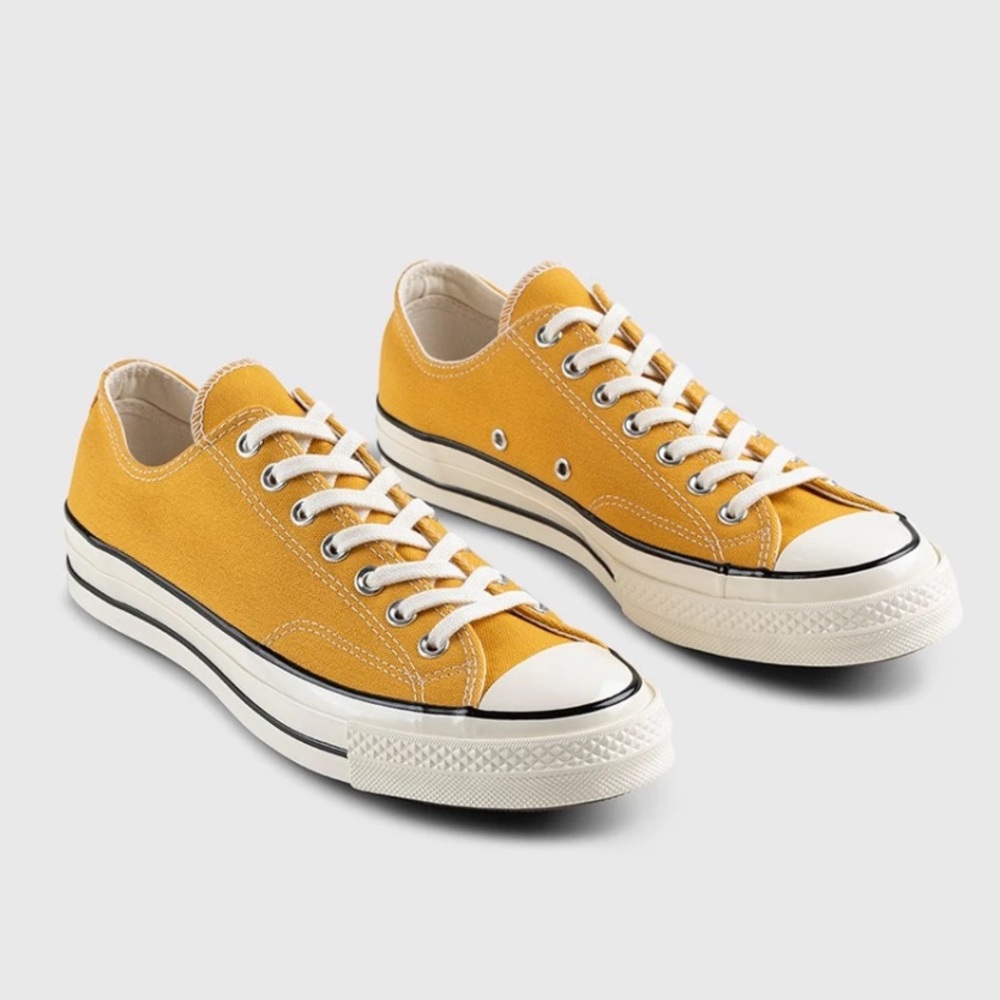 Converse chuck 70/ Sunflower/ size 7.5